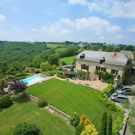 Saint-andre-de-najac Sleeps 8 Pool Wifi Villa Saint-André-de-Najac