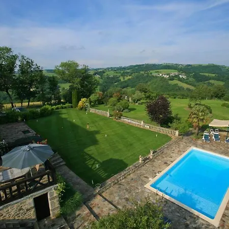 Saint-andre-de-najac Sleeps 8 Pool Wifi Villa Saint-André-de-Najac